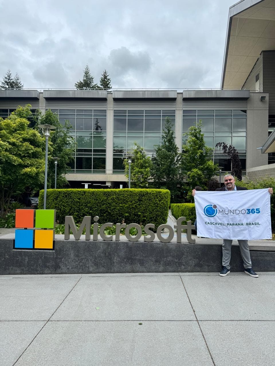 Mundo365 es reconocida entre los 20 socios globales de Microsoft en un desafío sobre Microsoft Copilot